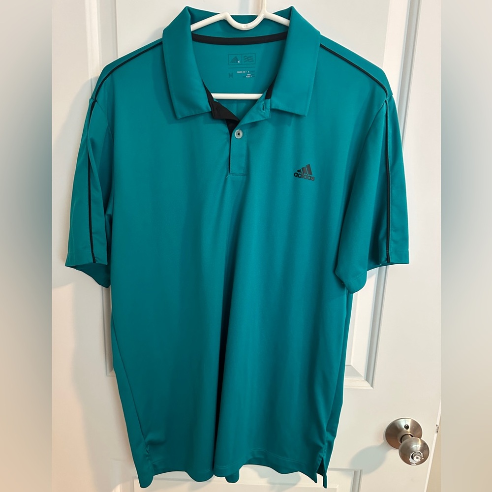 Men’s medium adidas golf shirt